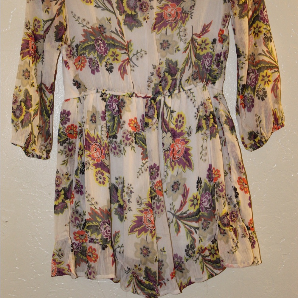 Romper - Picture 6 of 7